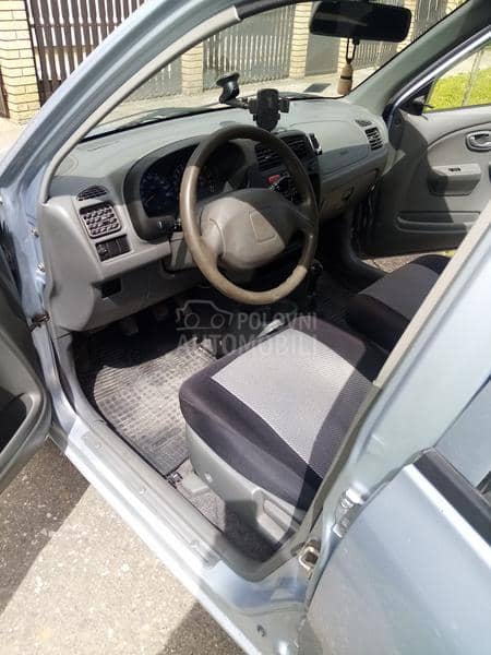 Suzuki Alto 1,1