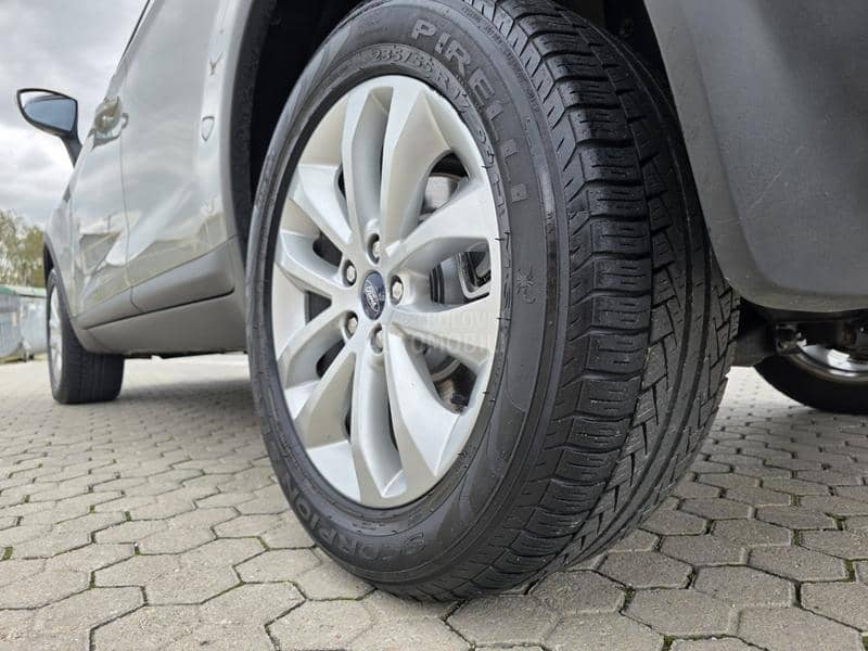 Ford Kuga OVAKVA NEMA