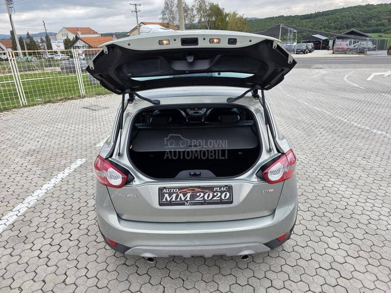 Ford Kuga OVAKVA NEMA