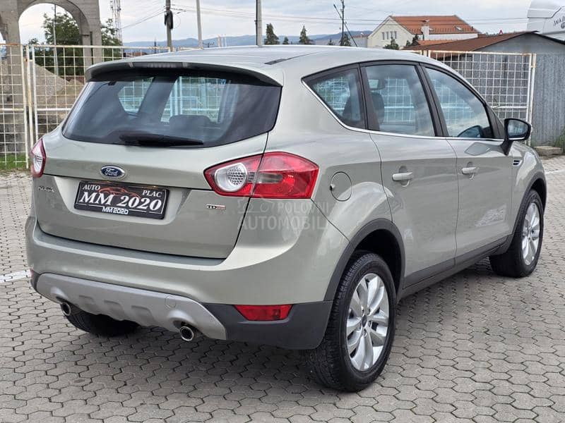 Ford Kuga OVAKVA NEMA