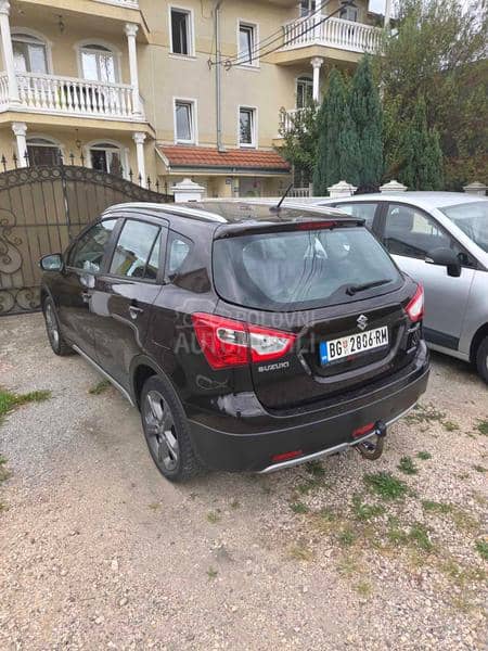 Suzuki SX4 S-Cross 4x4 Suzuki SX4 S-Cross 4x4