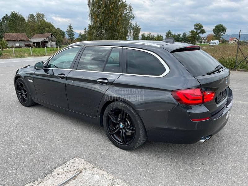 BMW 520  BMW 520