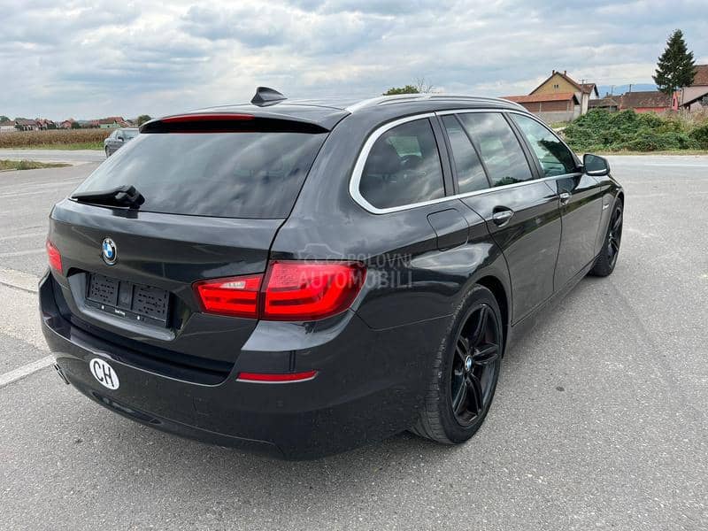 BMW 520  BMW 520