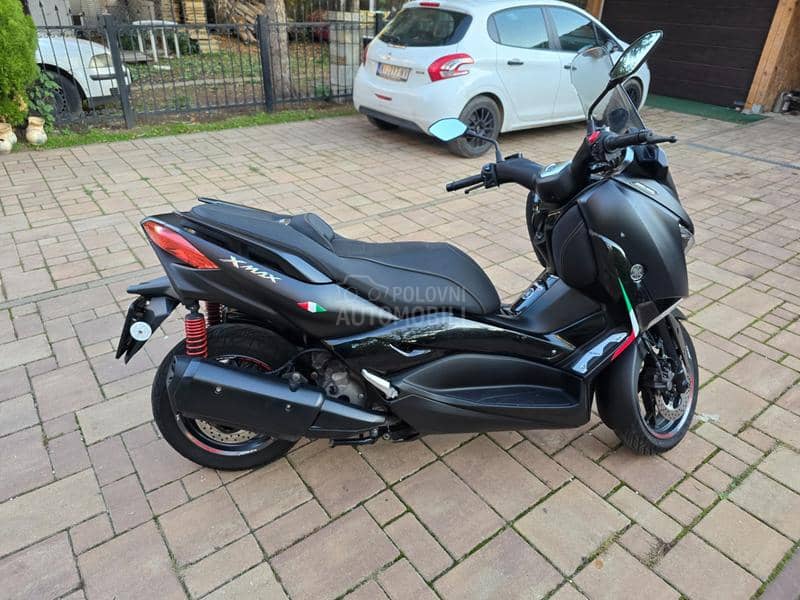 Yamaha X MAX 300  IRON MAX
