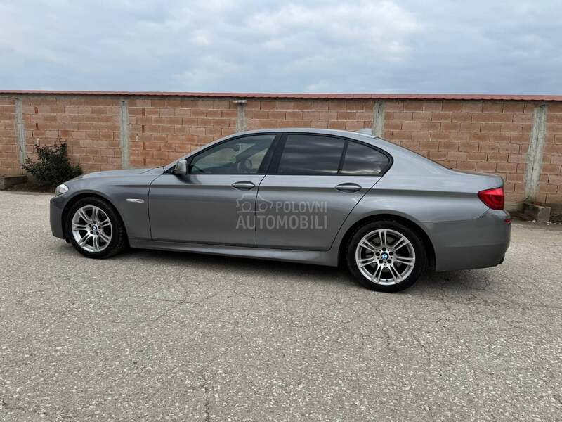 BMW 520 -  kompletan auto u delovima