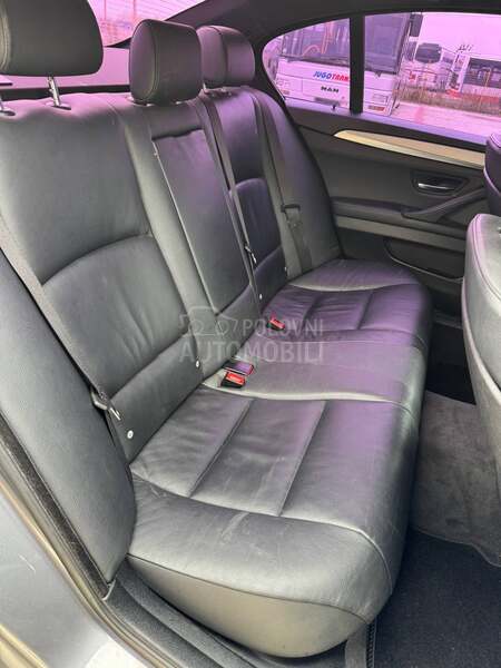 BMW 520 -  kompletan auto u delovima