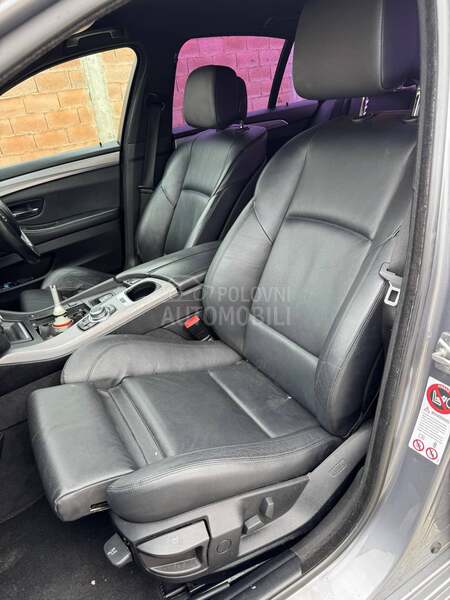 BMW 520 -  kompletan auto u delovima