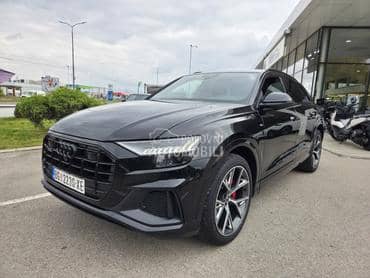 Audi Q8 S Line