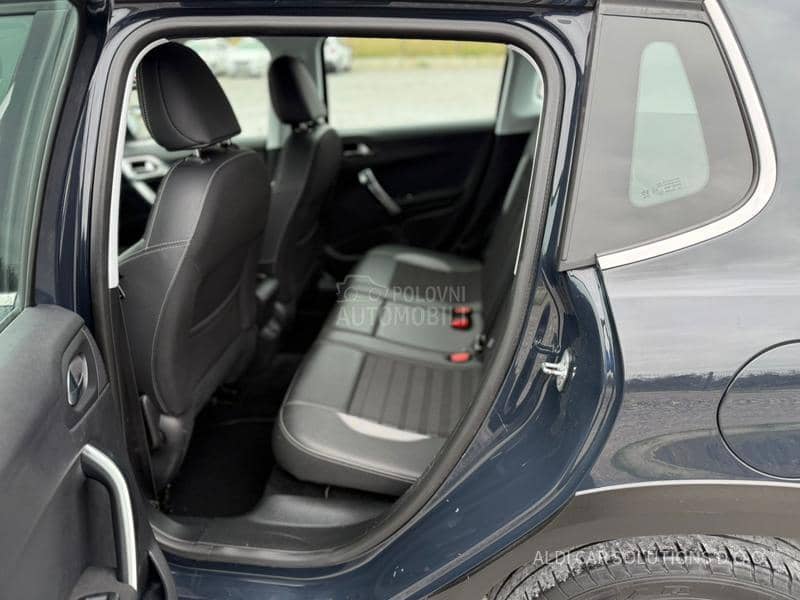 Peugeot 2008 1.2 Puretech Allure