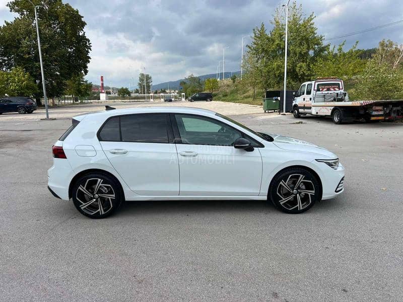 Volkswagen Golf 8 