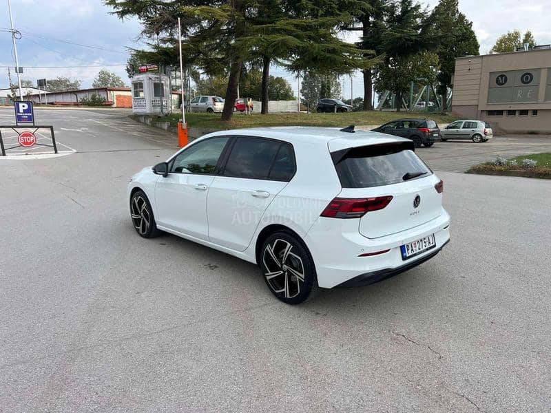 Volkswagen Golf 8 