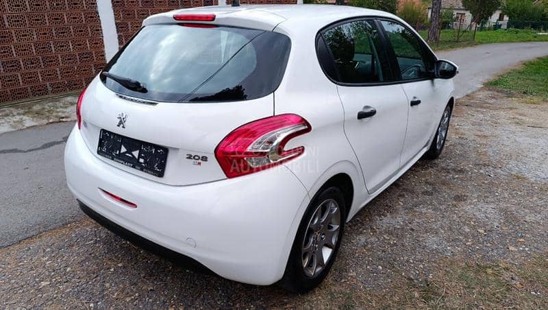 Peugeot 208 1.4  HDI Peugeot 208 1.4  HDI