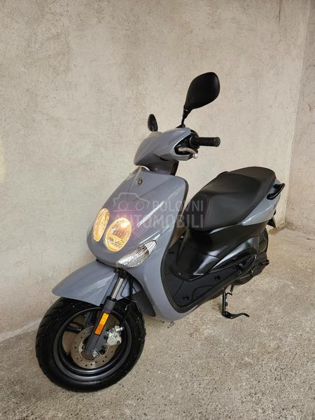 Yamaha Neos 4