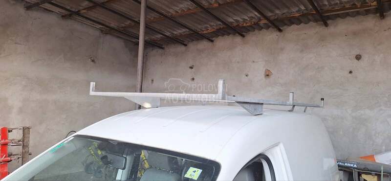 Na prodaju pak treger za Caddy