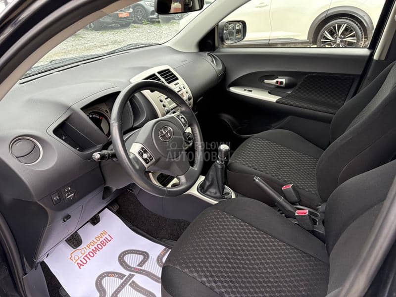 Toyota Urban Cruiser 1.4 D4-D 4x4 Sport