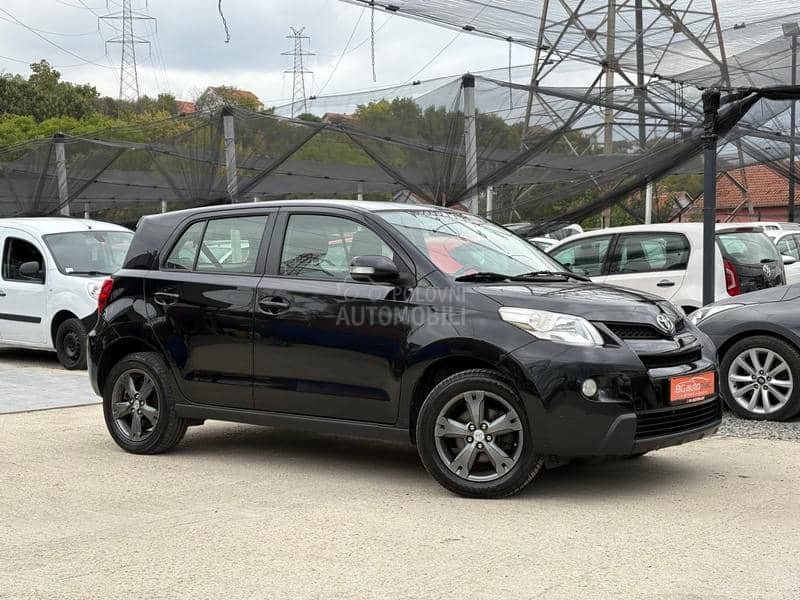 Toyota Urban Cruiser 1.4 D4-D 4x4 Sport