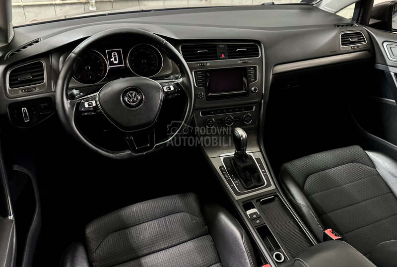 Volkswagen Golf 7 DSG Highline