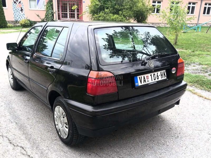 Volkswagen Golf 3 1.6