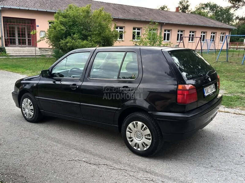 Volkswagen Golf 3 1.6