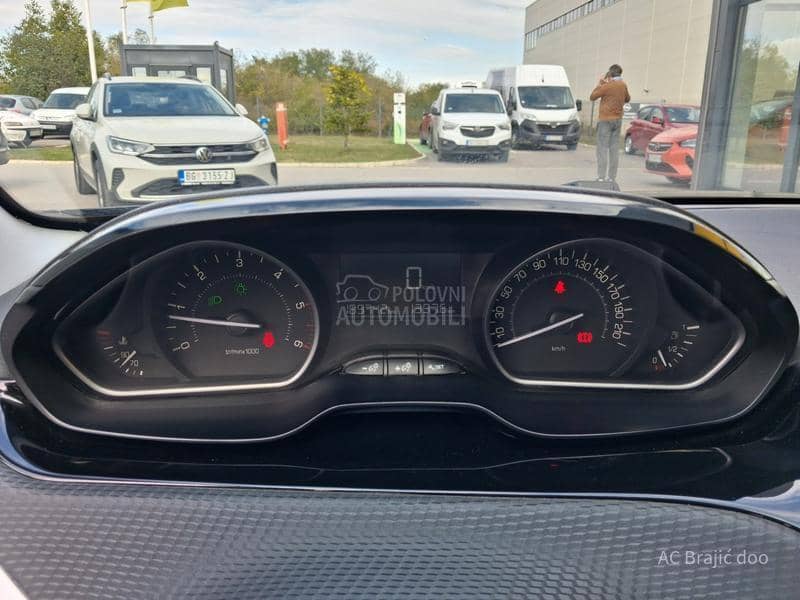 Peugeot 2008 1.6 99 HP MT5