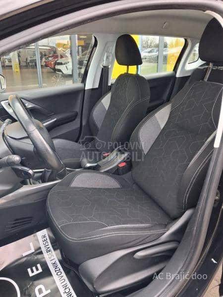 Peugeot 2008 1.6 99 HP MT5