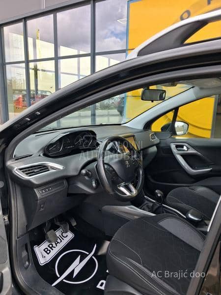 Peugeot 2008 1.6 99 HP MT5