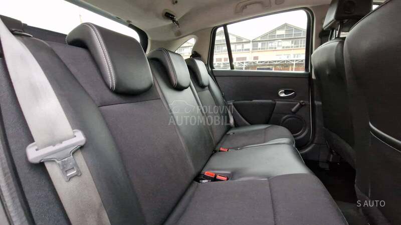 Renault Clio AUT0MATIC/KREDlTl