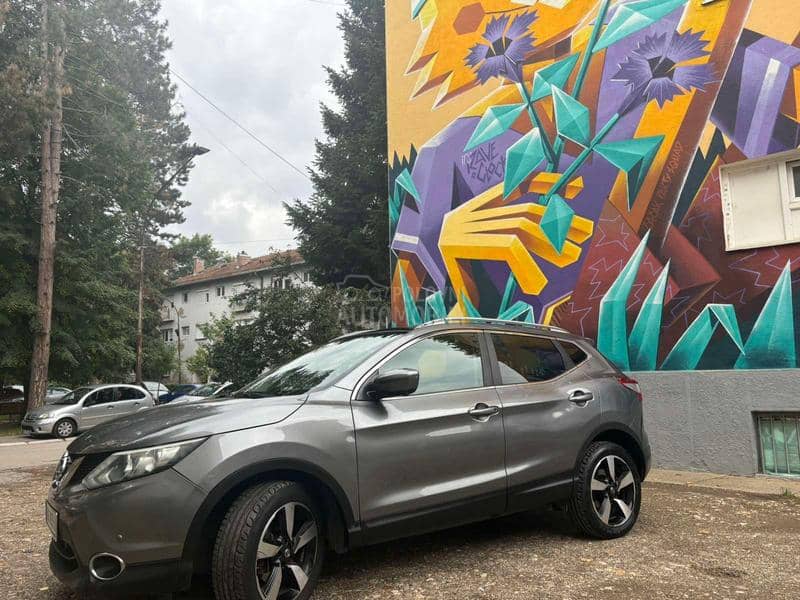 Nissan Qashqai N-Connecta 360 pano