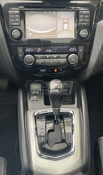 Nissan Qashqai N-Connecta 360 pano