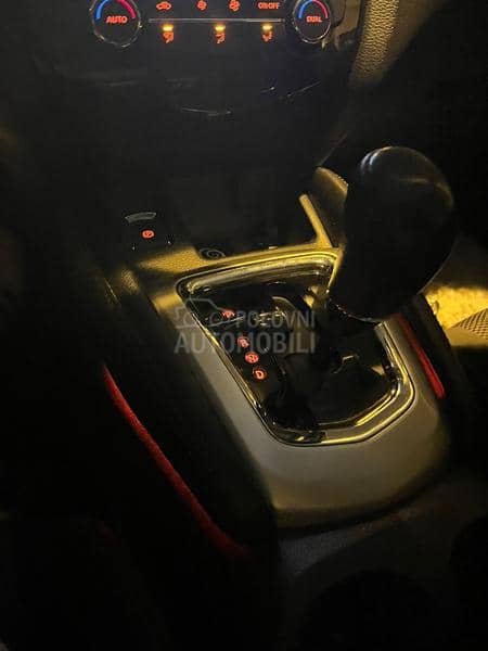 Nissan Qashqai N-Connecta 360 pano