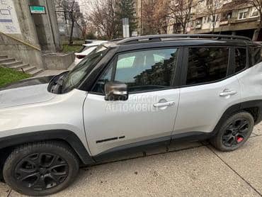 Jeep Renegade 80th anniversary LED