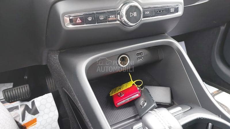 Volvo XC40 2.0 AVD PRO