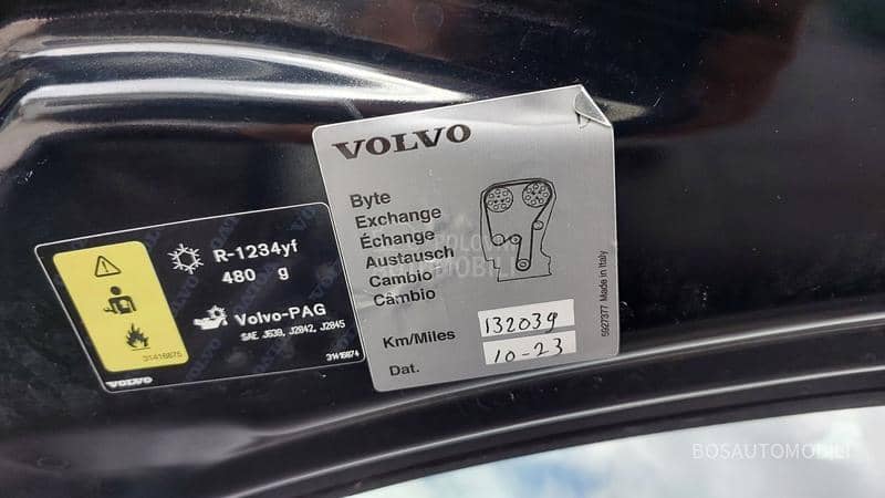 Volvo XC40 2.0 AVD PRO