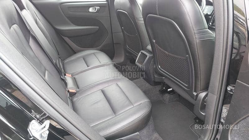 Volvo XC40 2.0 AVD PRO