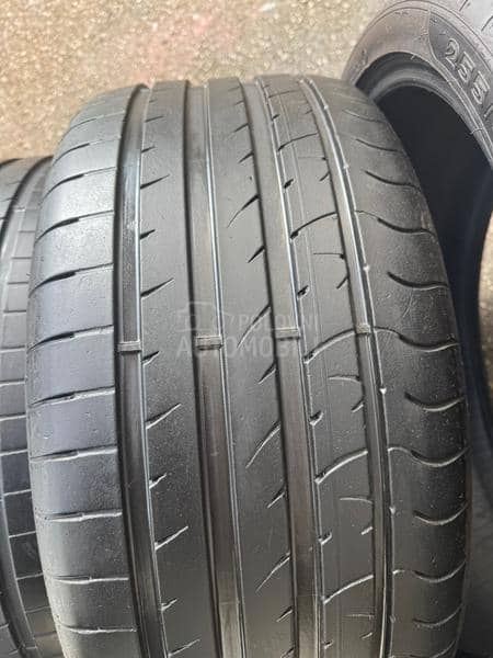 Sava 255/35 R20 Letnja