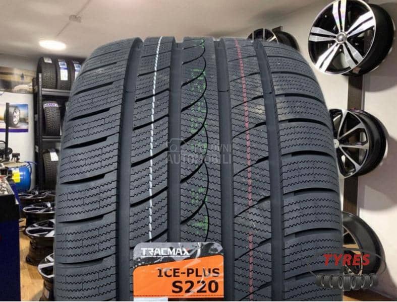 Tracmax 275/40 R20 Zimska