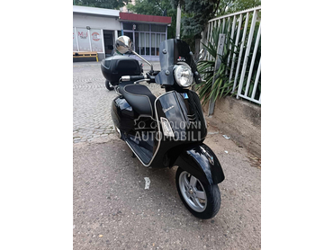Vespa Gts 300
