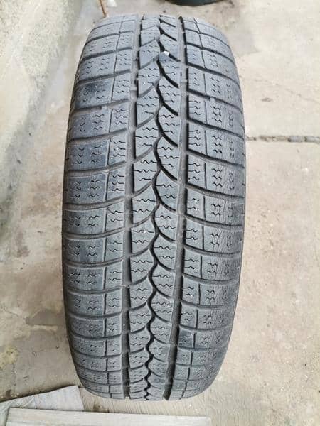 Tigar 185/60 R15 Zimska