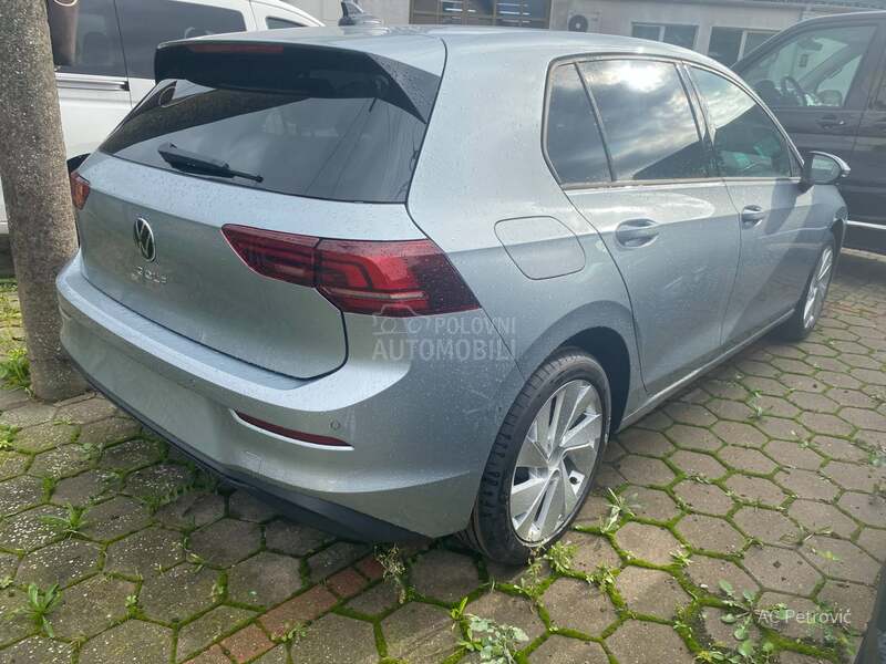 Volkswagen Golf 8 2.0 TDI LIFE