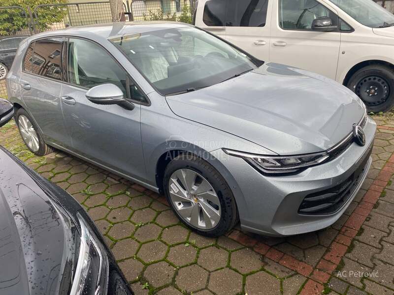 Volkswagen Golf 8 2.0 TDI LIFE