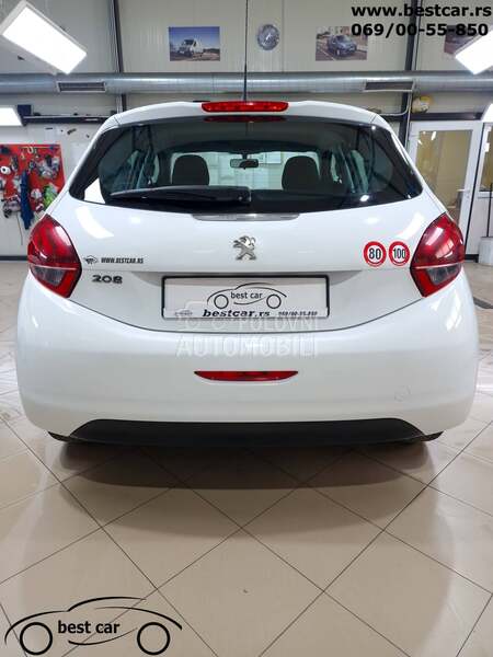 Peugeot 208 4 Sedista N1