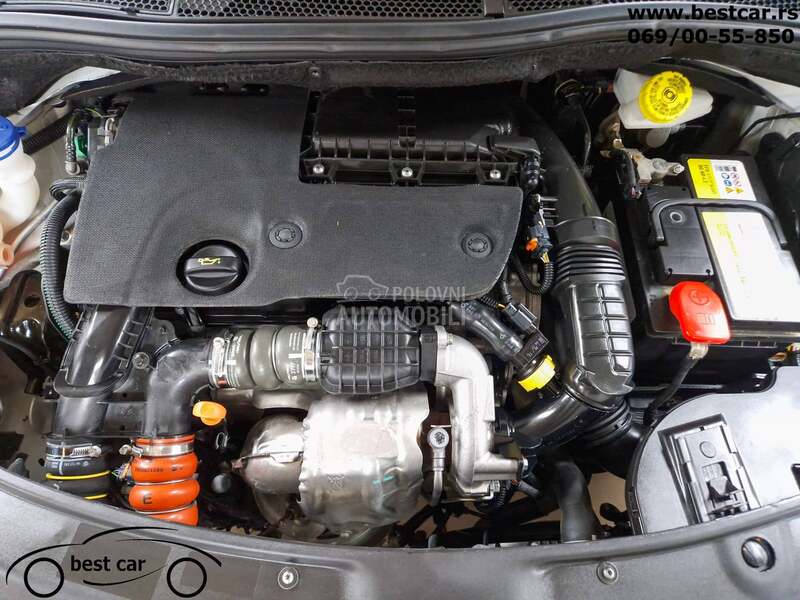 Peugeot 208 4 Sedista N1