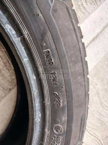 Barum 215/55 R17 Zimska