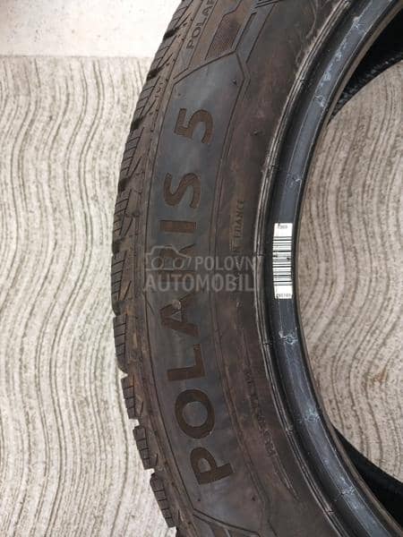 Barum 215/55 R17 Zimska