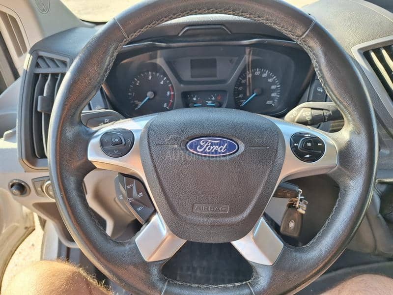 Ford Transit 330 2.0 TDCI