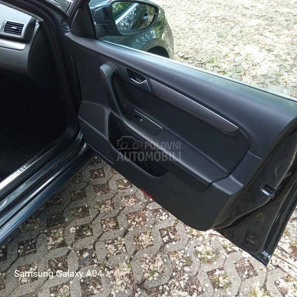 Volkswagen Passat B7 