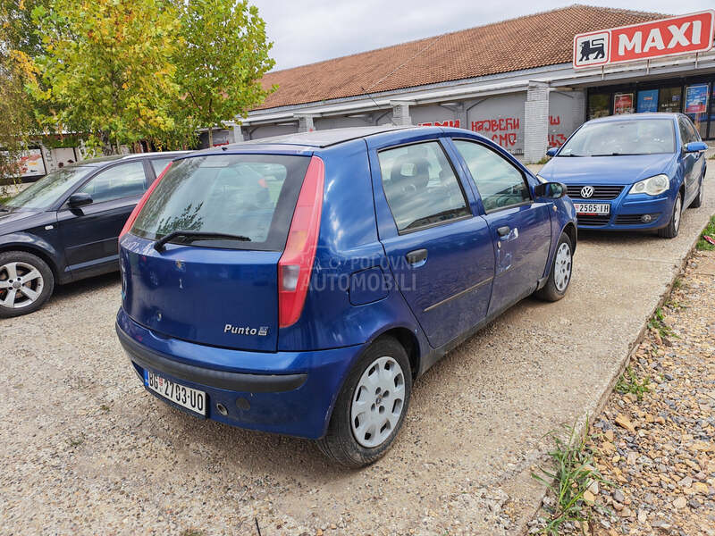 Fiat Punto NIJE VOZNO STANJE