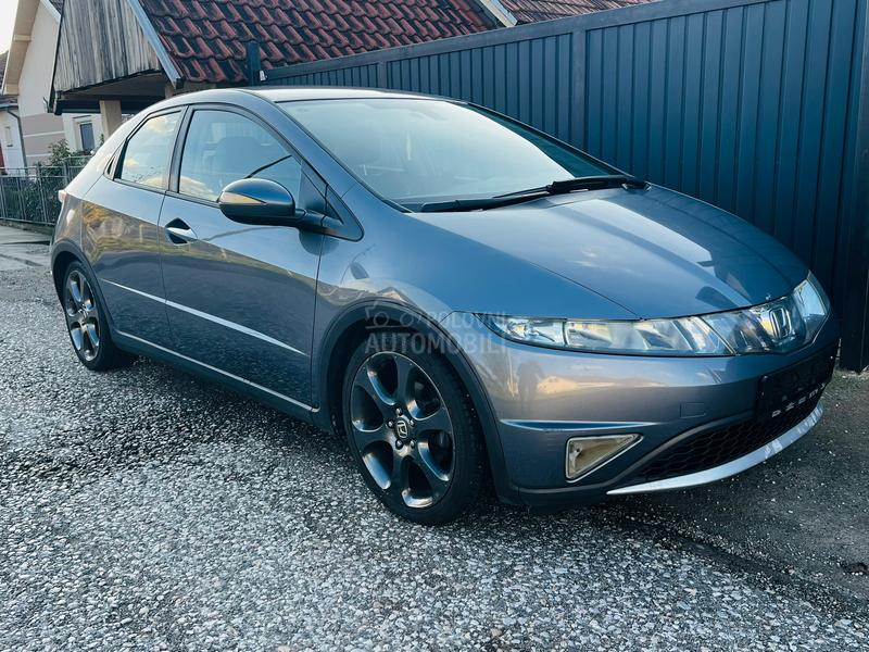 Honda Civic 1.8 TOOOP CH