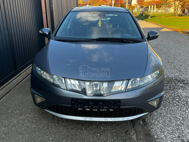 Honda Civic 1.8 TOOOP CH