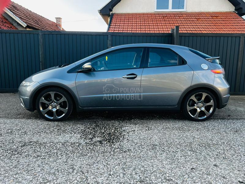 Honda Civic 1.8 TOOOP CH